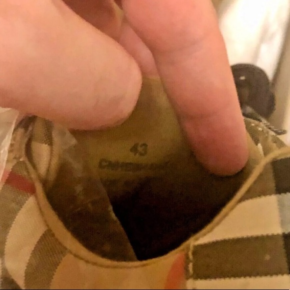 ❌SOLD❌🔥BURBERRY NEW🔥 Travis Train Sneakers - Picture 6 of 9